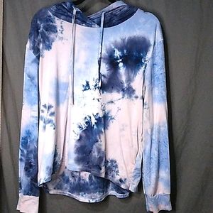 XL Wallflower Pink and Blue Tie-Dye Hooded Top